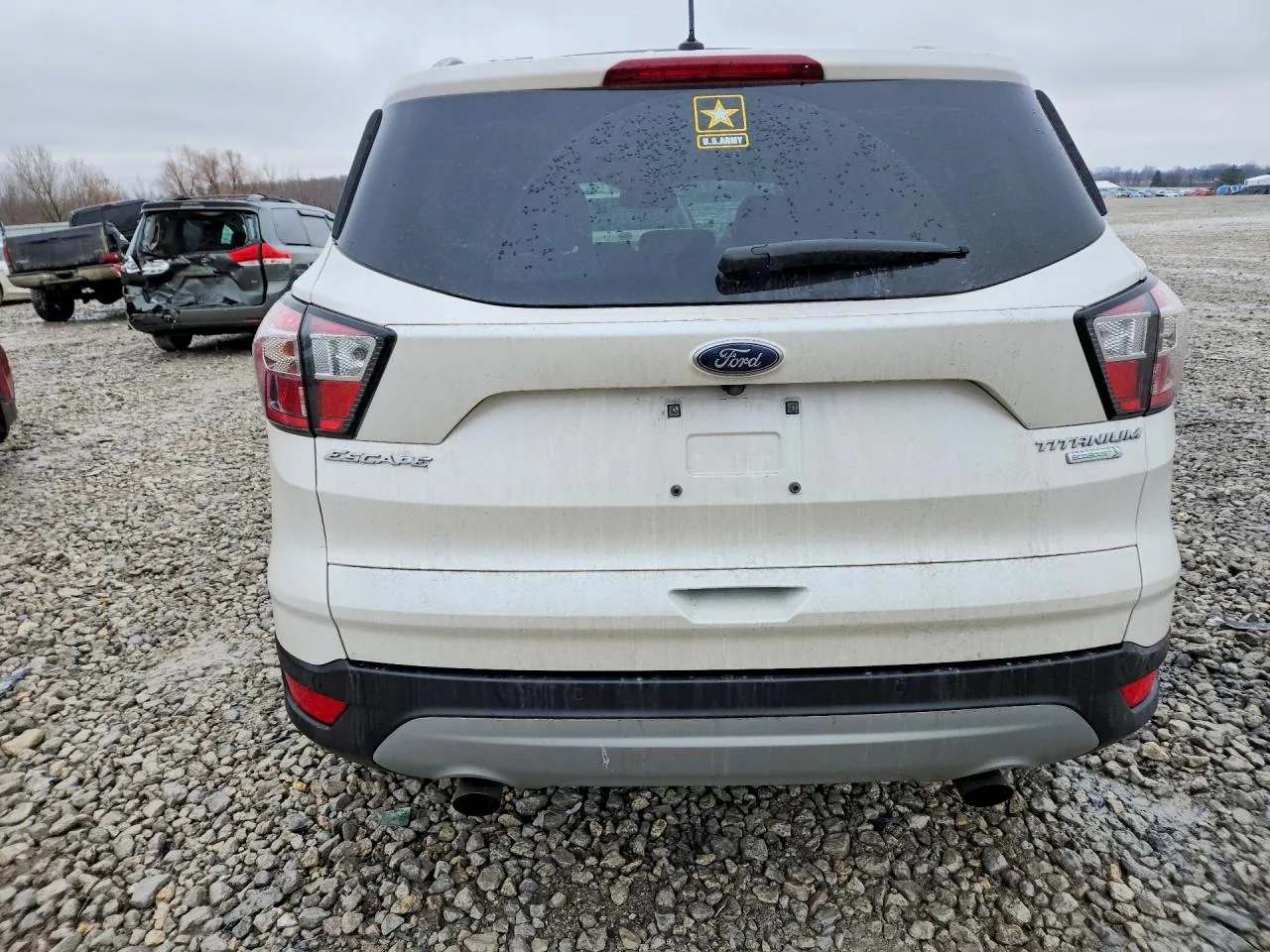 2017 Ford ESCAPE TITANIUM