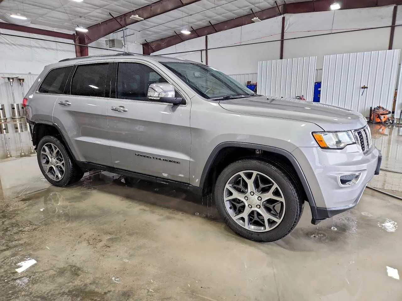 2019 Jeep GRAND CHEROKEE LIMITED