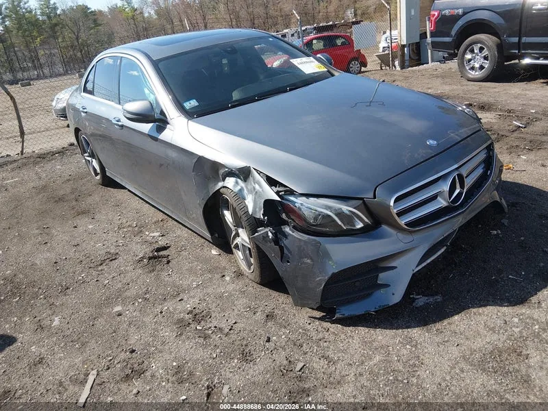 2017 MERCEDES-BENZ E 300