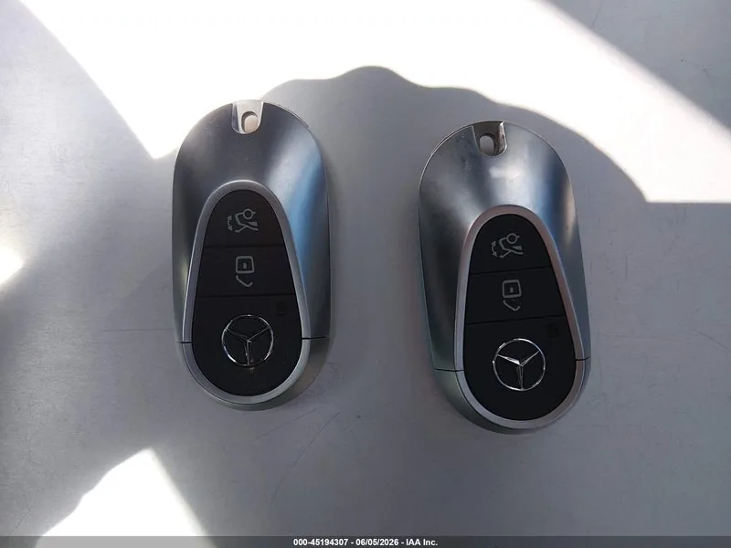2026 MERCEDES-BENZ GLC 300 Lot #45194307 thumbnail 11