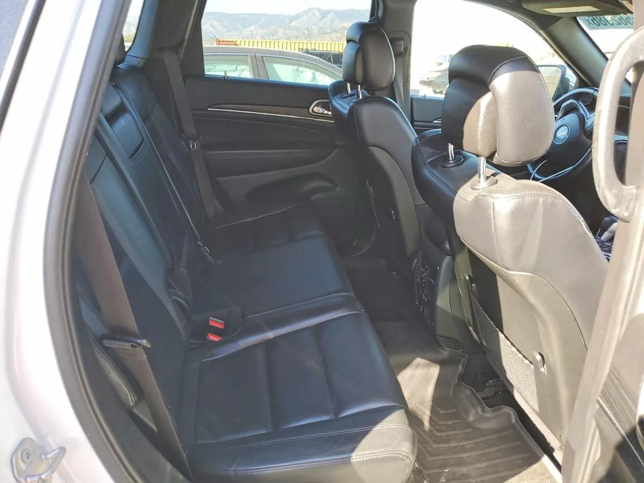 2022 Jeep GRAND CHEROKEE LIMITED