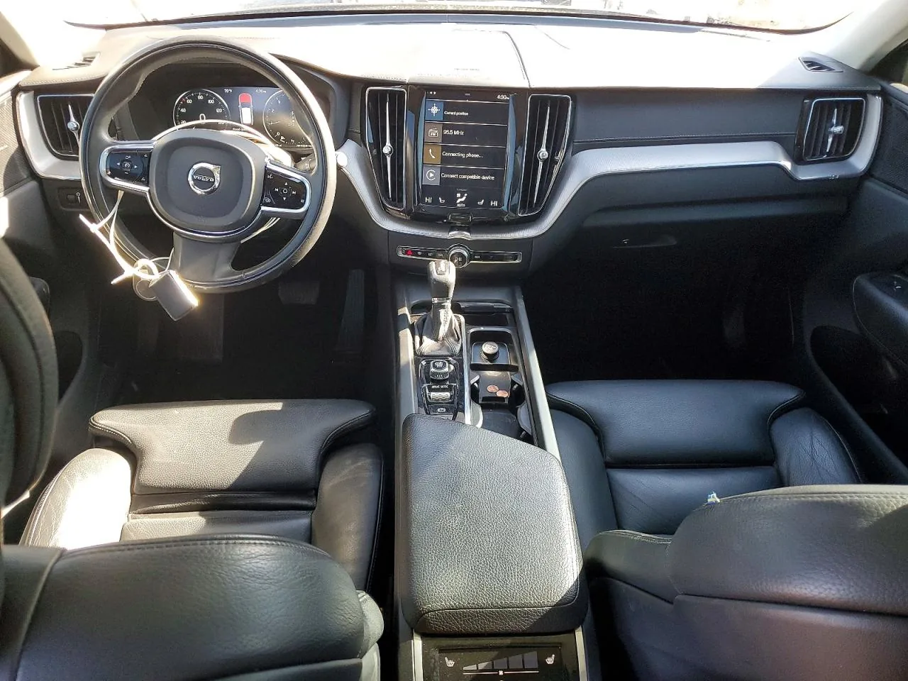 2019 Volvo XC60 T5 INSCRIPTION Lot #46510676 thumbnail 11