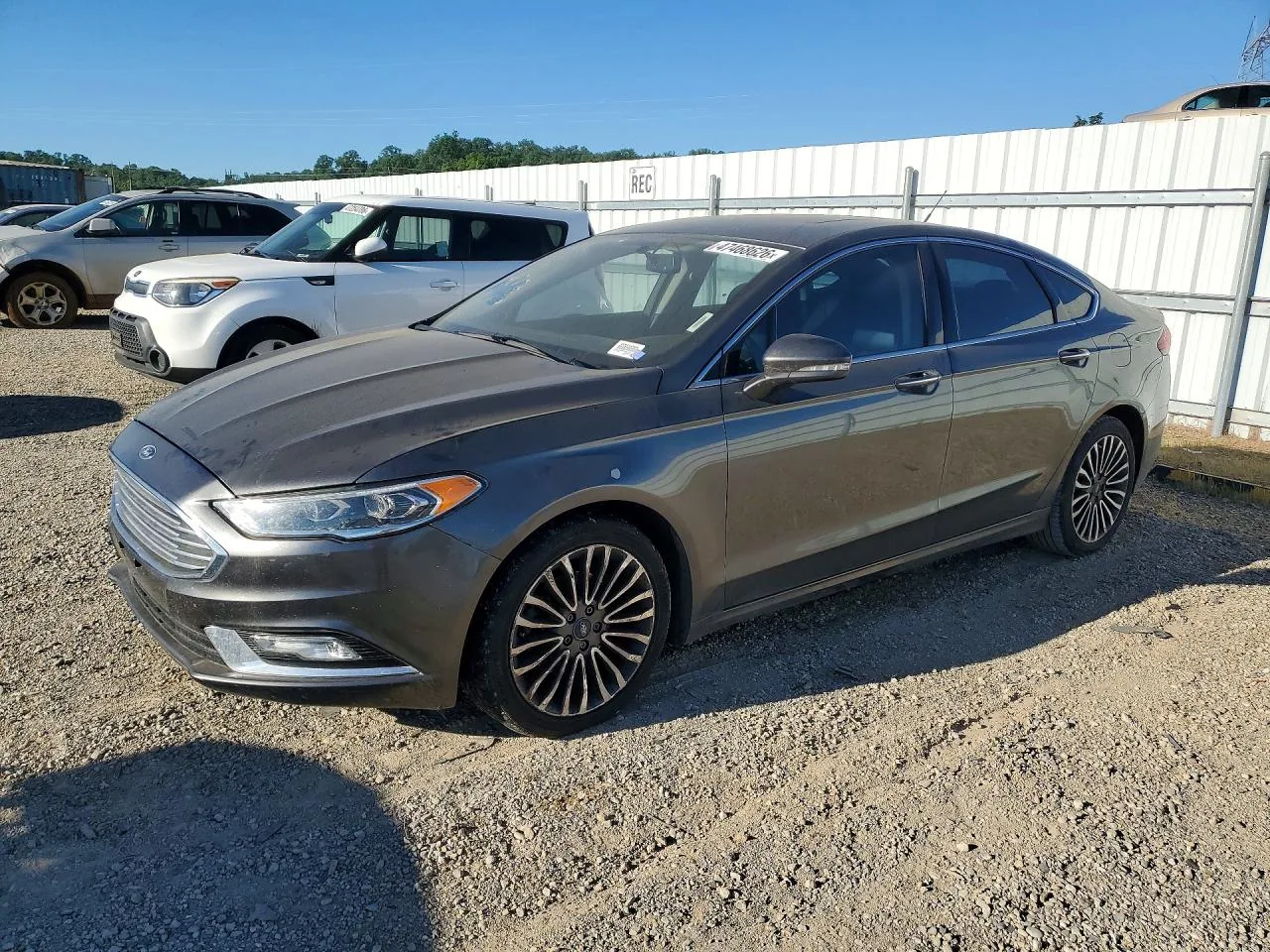 2017 Ford FUSION SE Lot #47468626 thumbnail 11