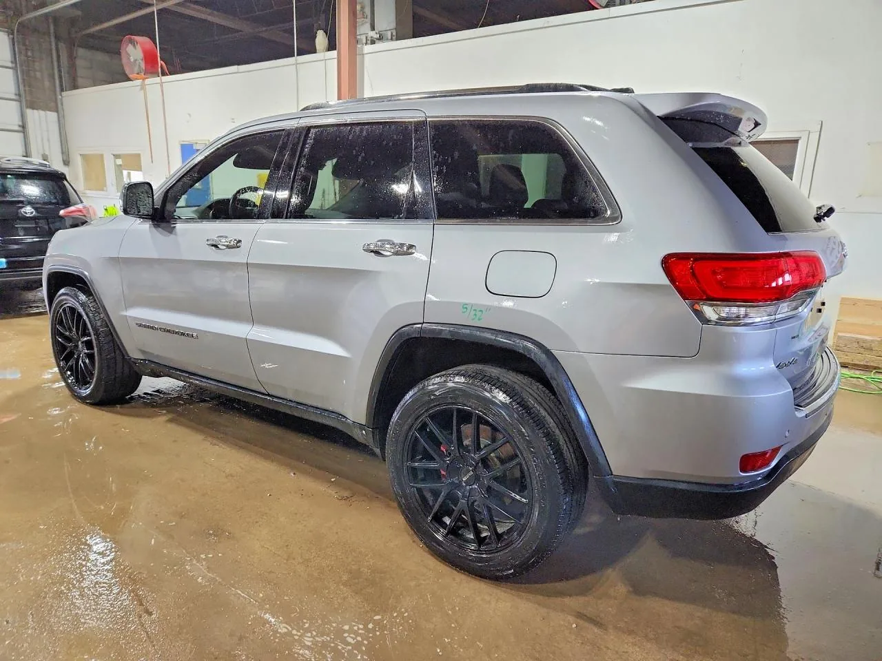 2017 Jeep GRAND CHEROKEE LIMITED Lot #47505066 thumbnail 11