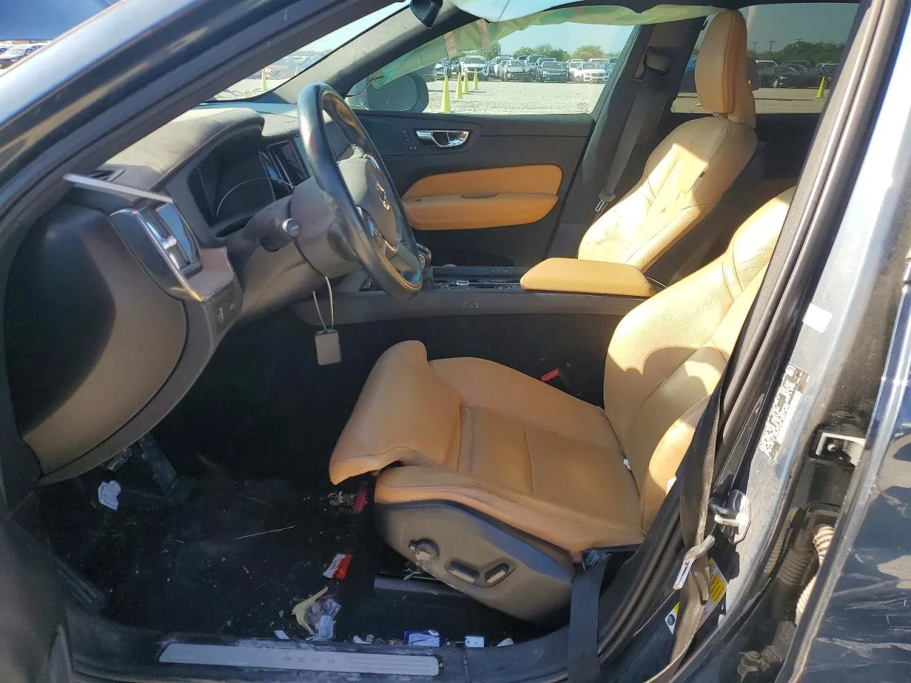 2020 Volvo XC60 T5 INSCRIPTION Lot #47621476 thumbnail 6