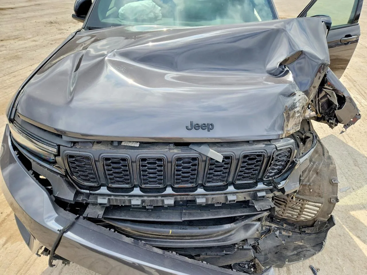 2024 Jeep GRAND CHEROKEE LIMITED Lot #48307986 thumbnail 3