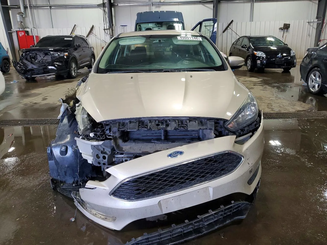 2017 Ford FOCUS SEL Lot #49091146 thumbnail 4