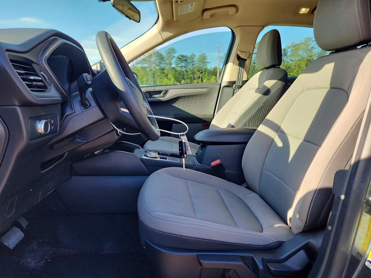 2020 Ford ESCAPE S Lot #49128006 — VINARCHIVE