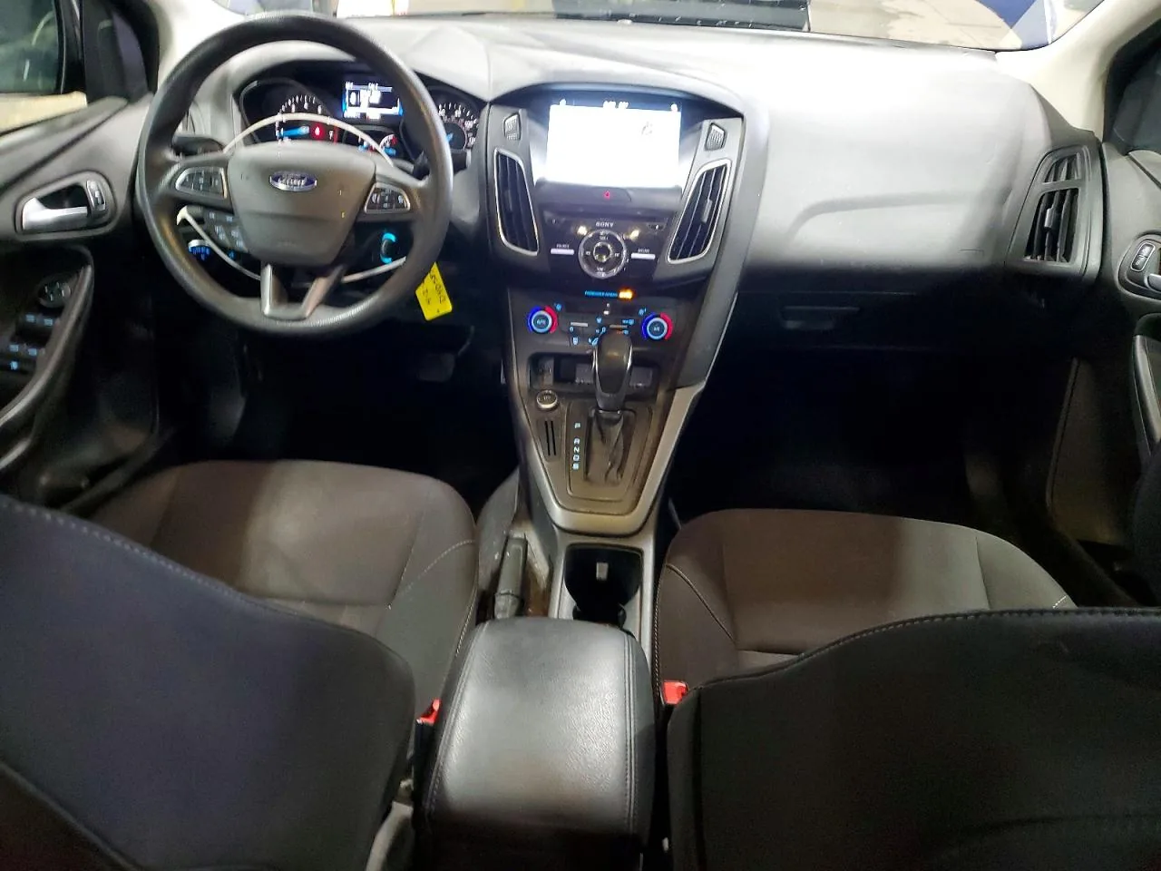 2017 Ford FOCUS SEL Lot #49165516 thumbnail 3