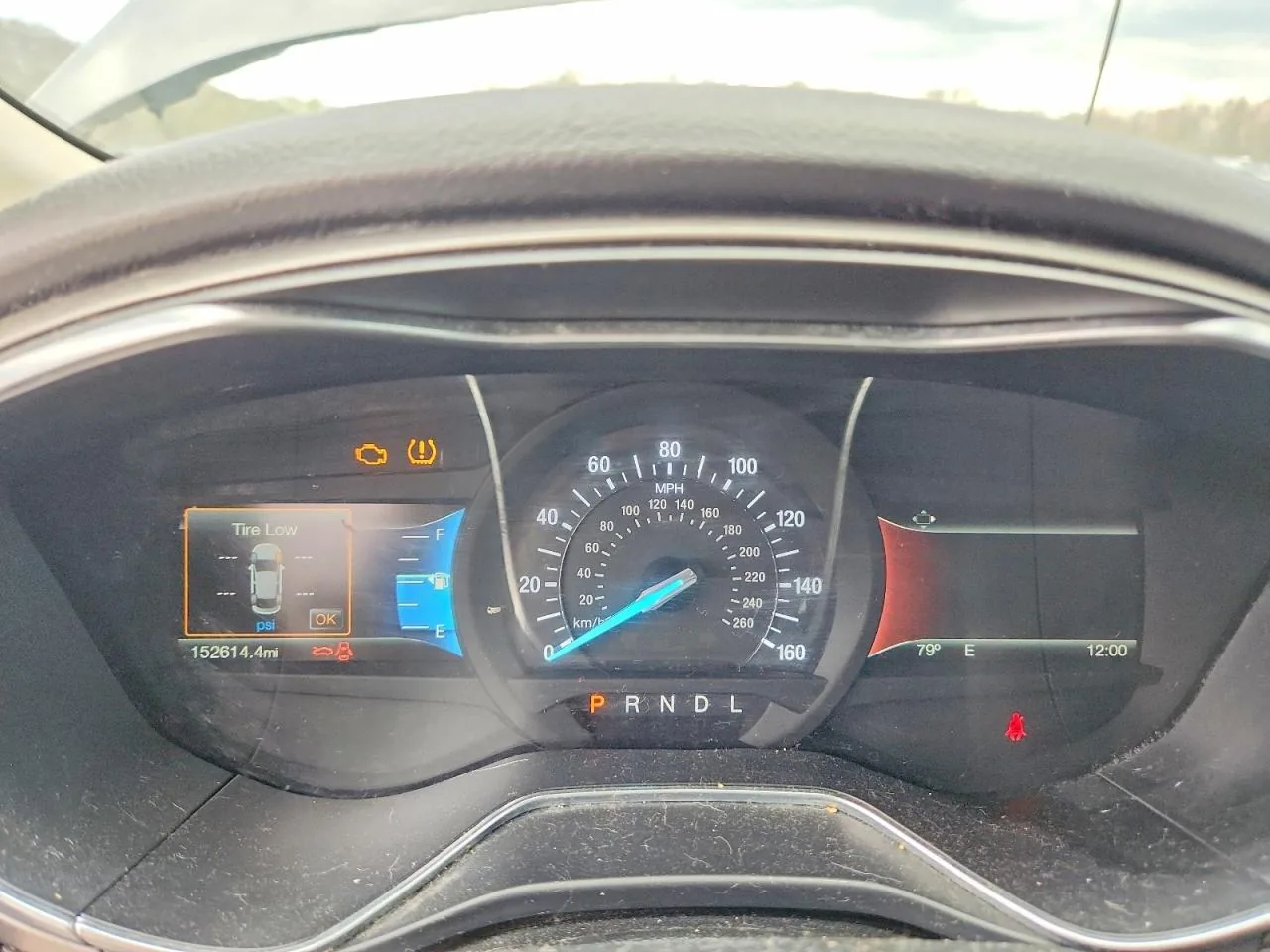 2017 Ford FUSION SE