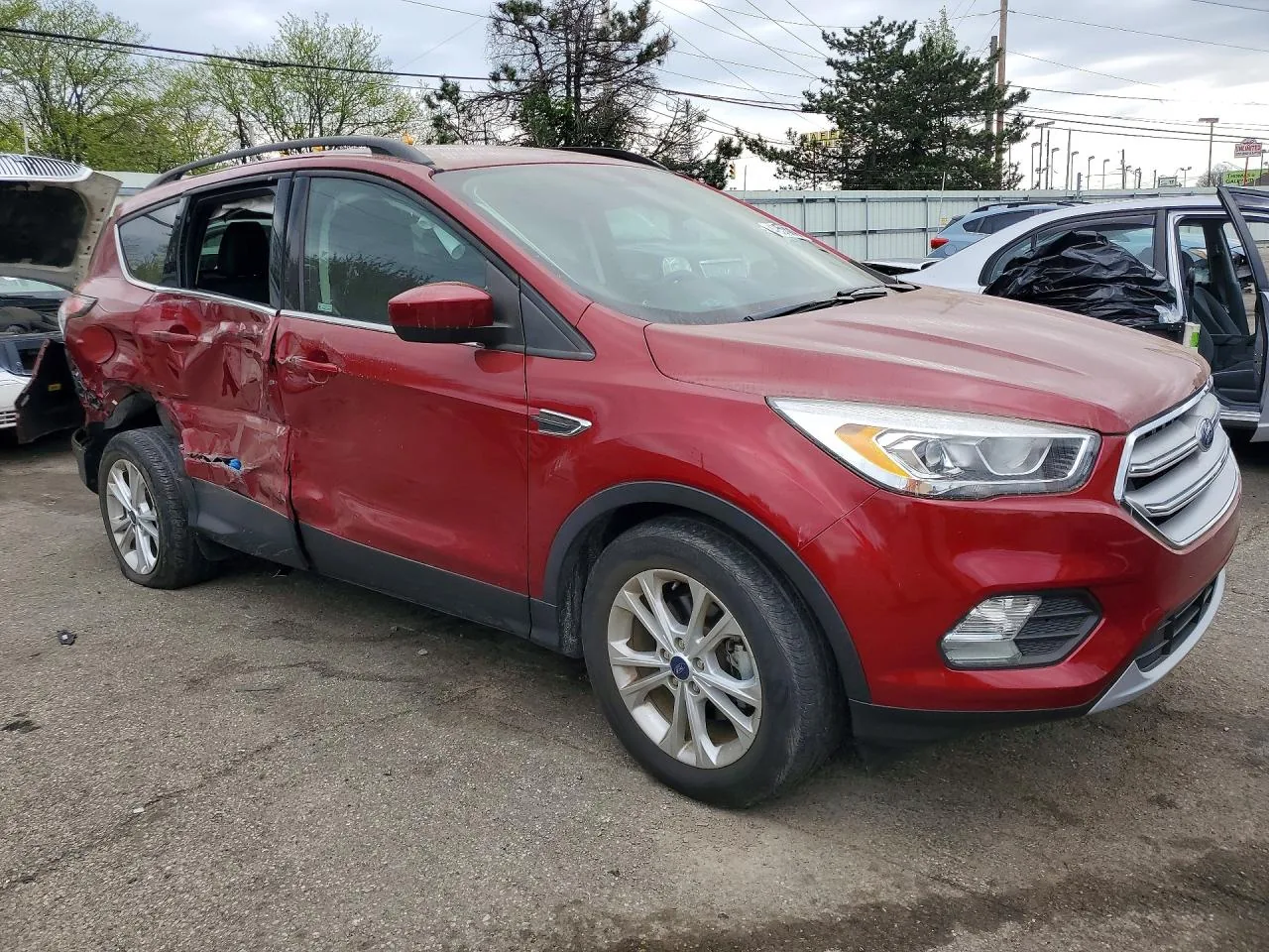 2018 Ford ESCAPE SEL