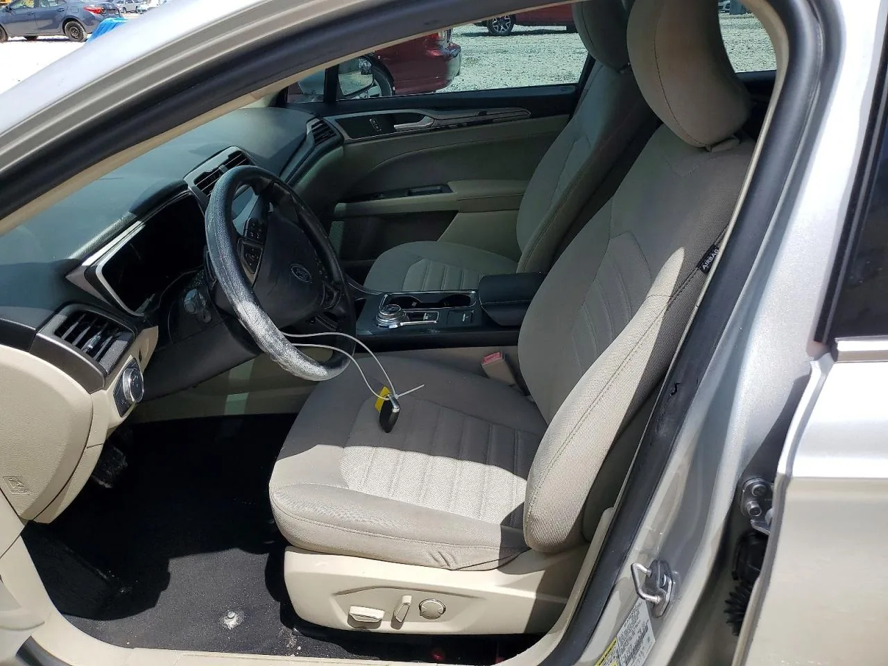 2019 Ford FUSION SE Lot #49544596 thumbnail 6