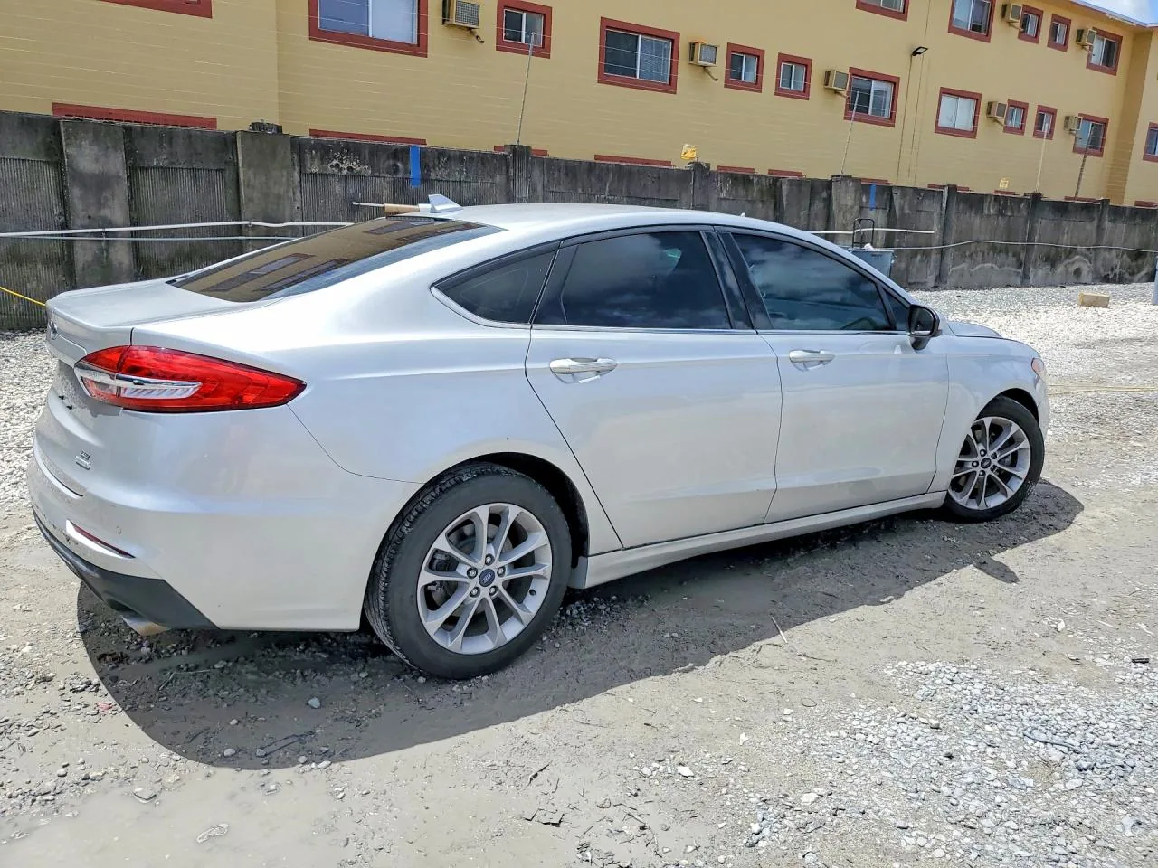 2019 Ford FUSION SE Lot #49544596 thumbnail 11