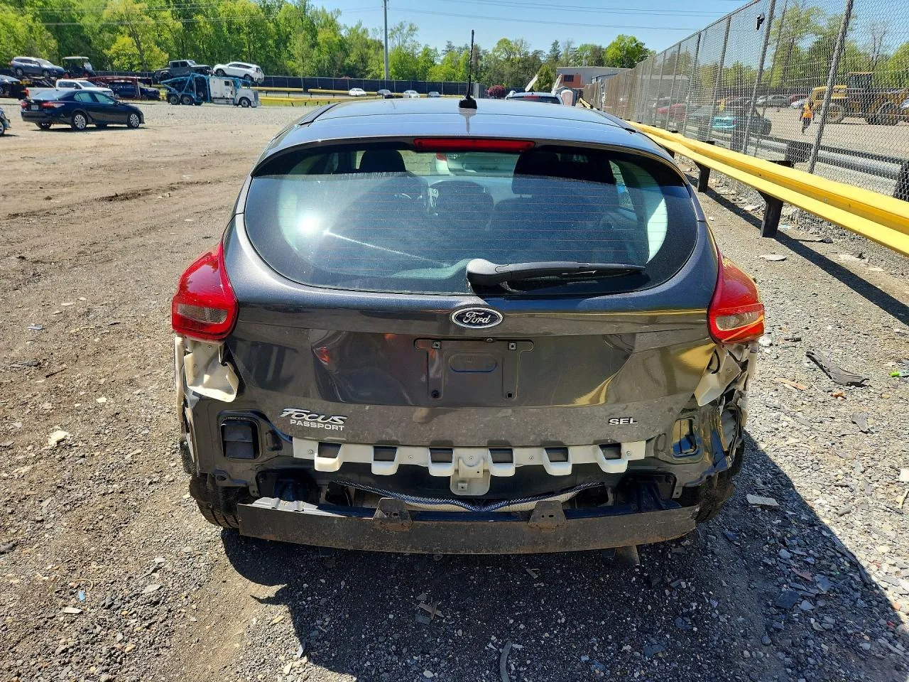 2017 Ford FOCUS SEL