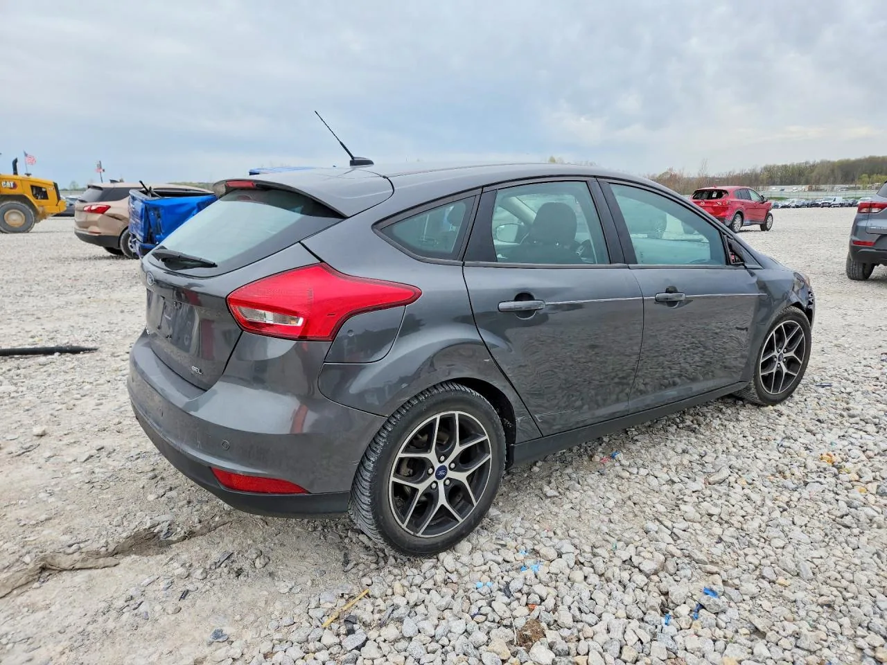 2017 Ford FOCUS SEL Lot #50648136 thumbnail 4