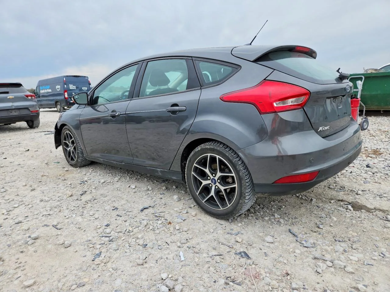2017 Ford FOCUS SEL Lot #50648136 thumbnail 3