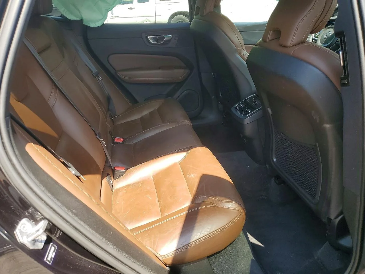 2021 Volvo XC60 T5 INSCRIPTION