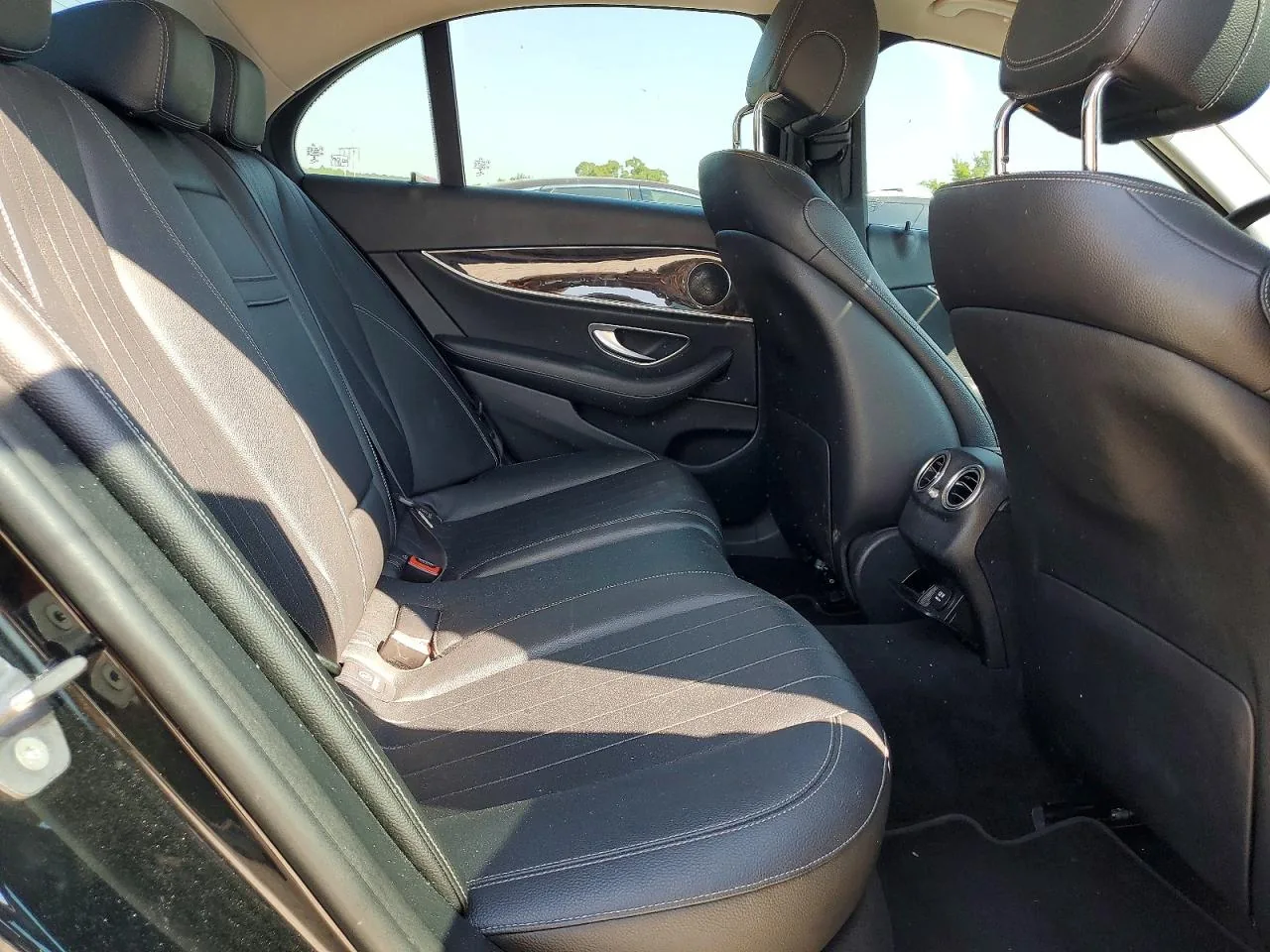 2018 Mercedes-benz E 300 Lot #51061406 thumbnail 3