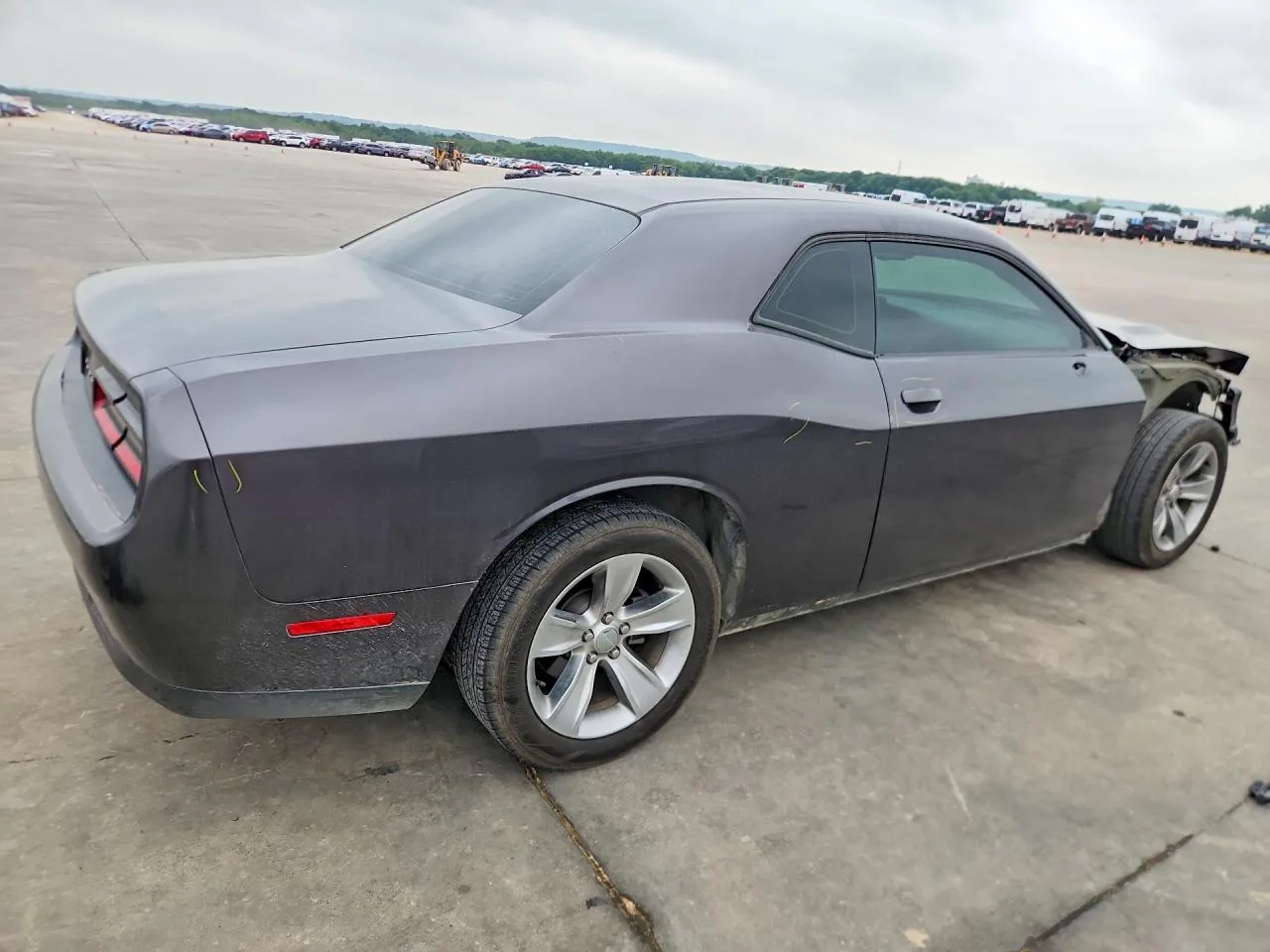 2017 Dodge CHALLENGER SXT