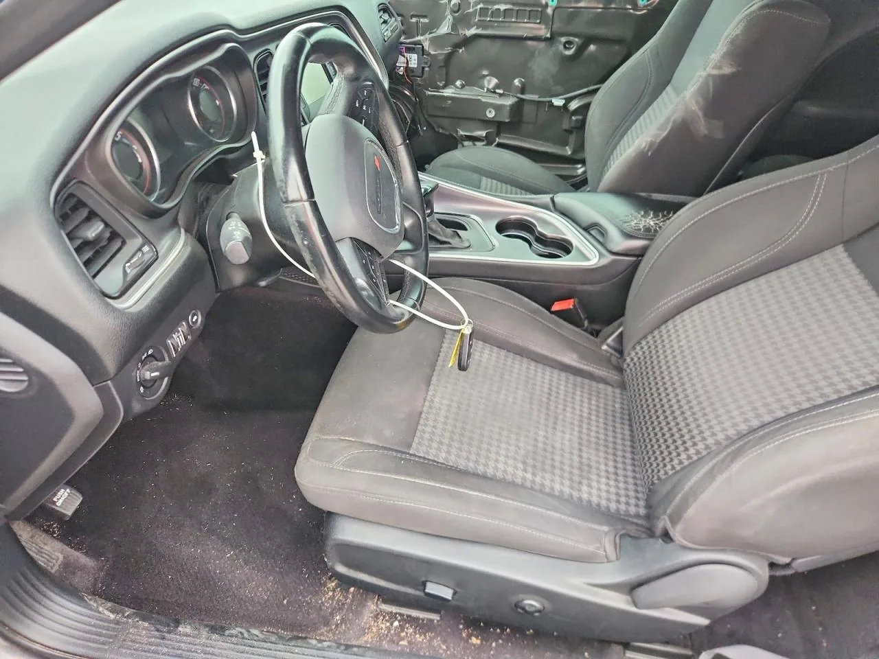 2017 Dodge CHALLENGER SXT Lot #51165976 thumbnail 9