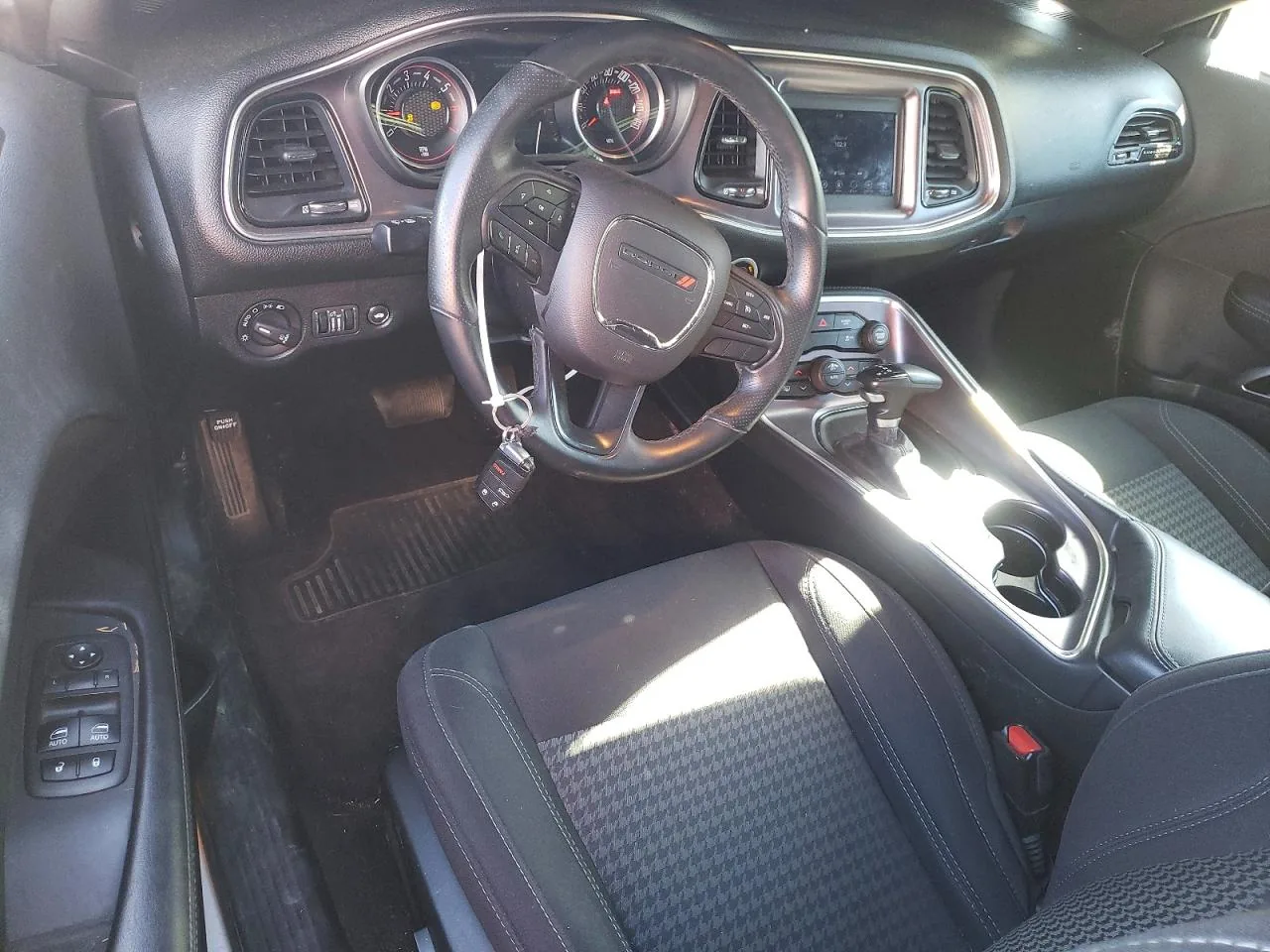 2018 Dodge CHALLENGER R Lot #51337696 thumbnail 6