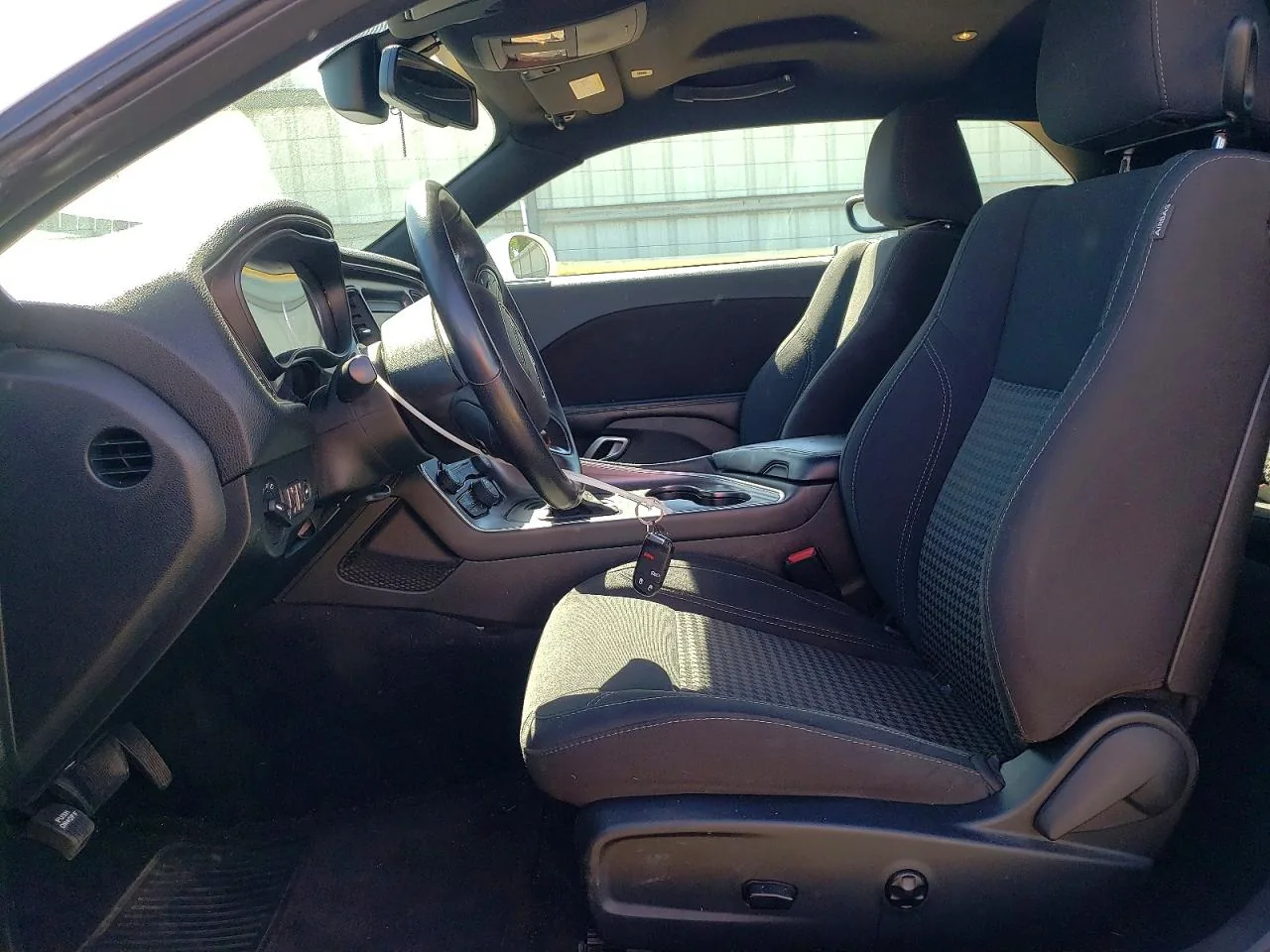 2018 Dodge CHALLENGER R Lot #51337696 thumbnail 9