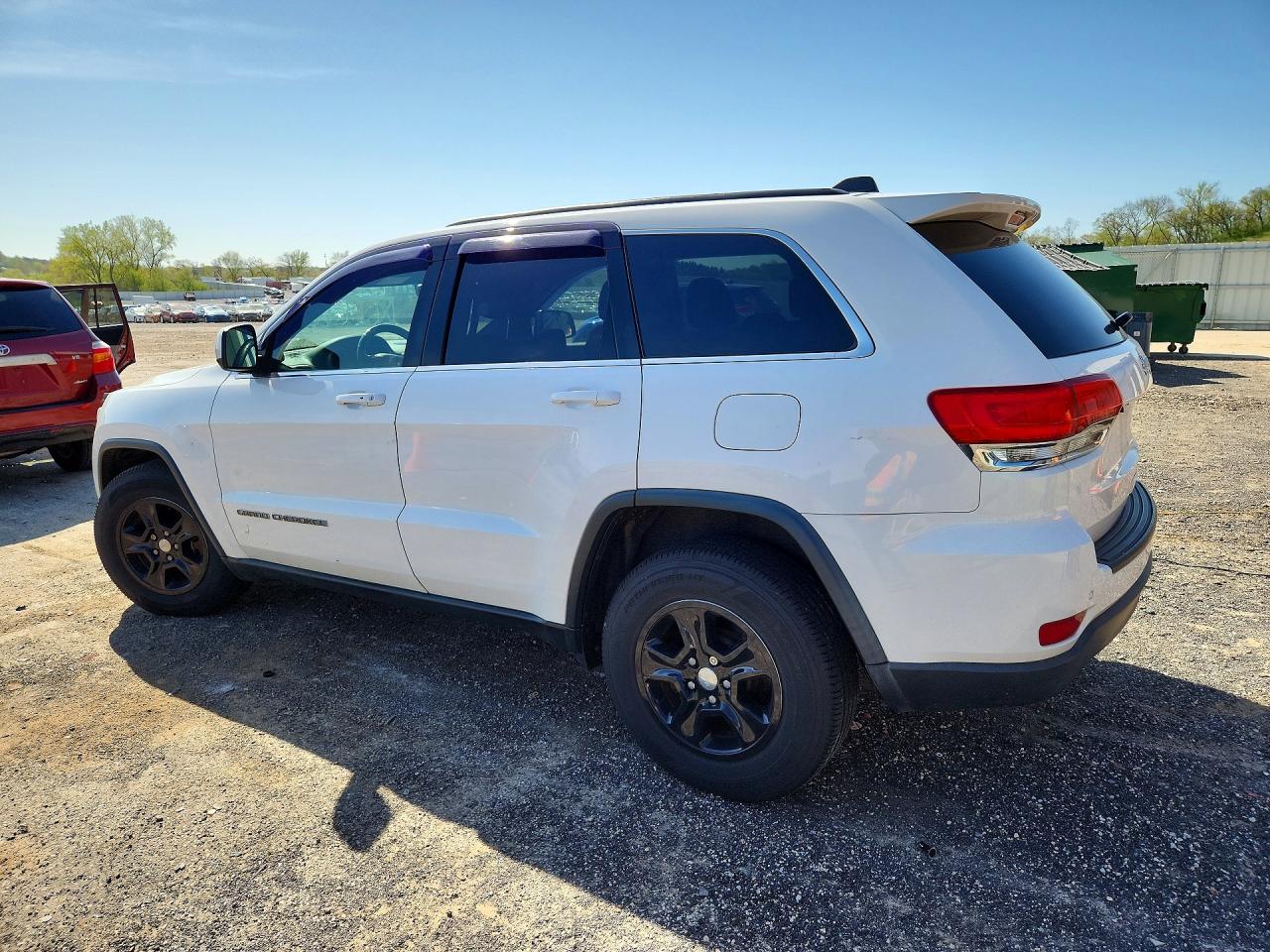 2017 Jeep GRAND CHEROKEE LAREDO Lot #51593936 — VINARCHIVE