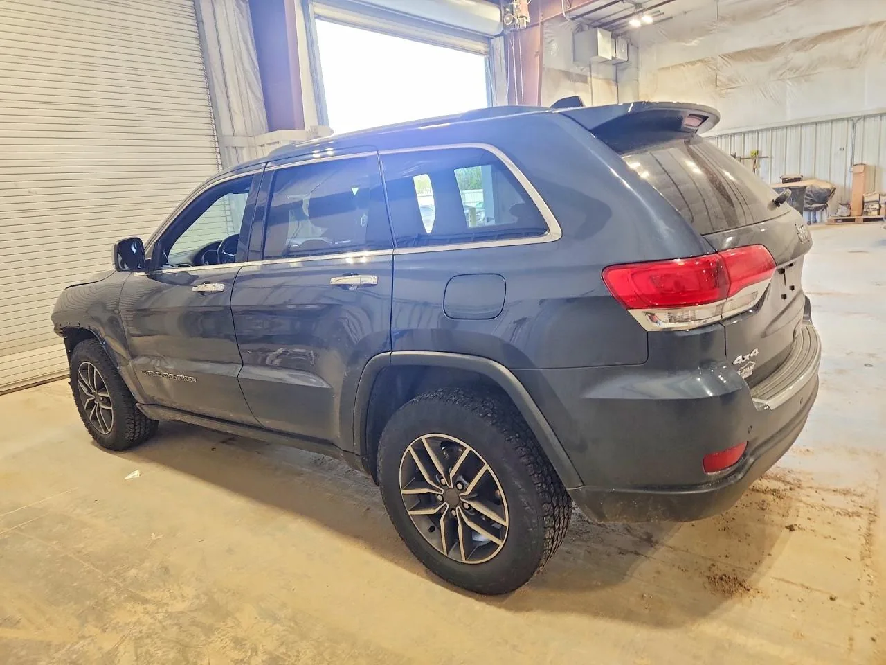 2019 Jeep GRAND CHEROKEE LIMITED
