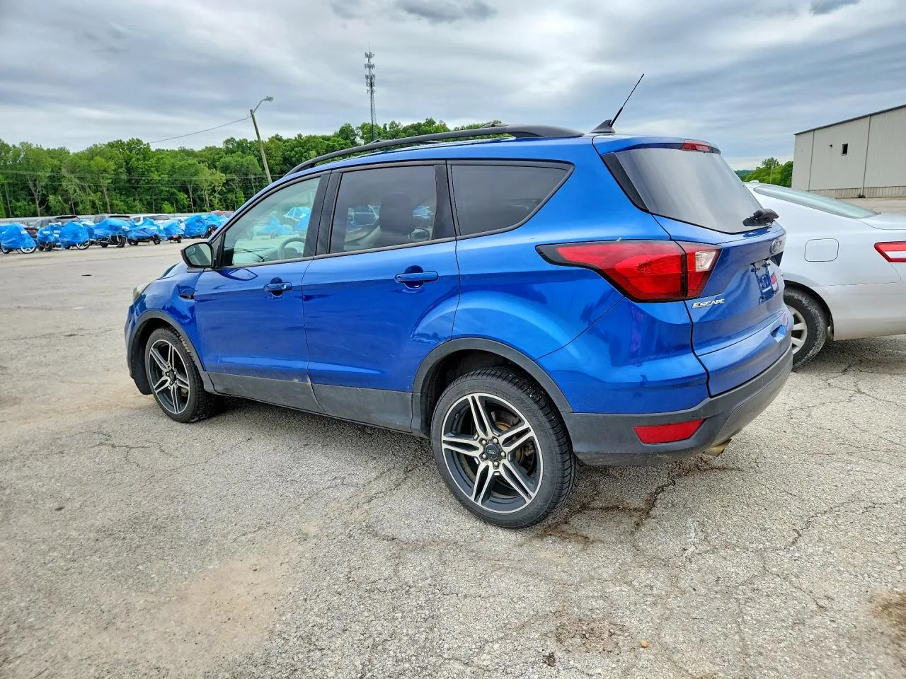 2019 Ford ESCAPE SEL Lot #52388096 thumbnail 3