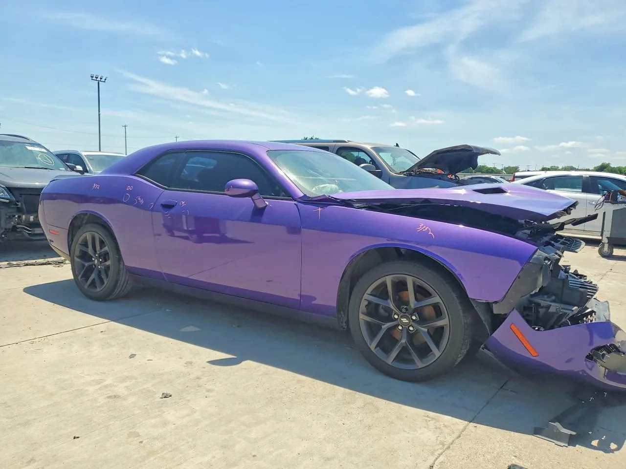 2019 Dodge CHALLENGER SXT Lot #52409126 thumbnail 4