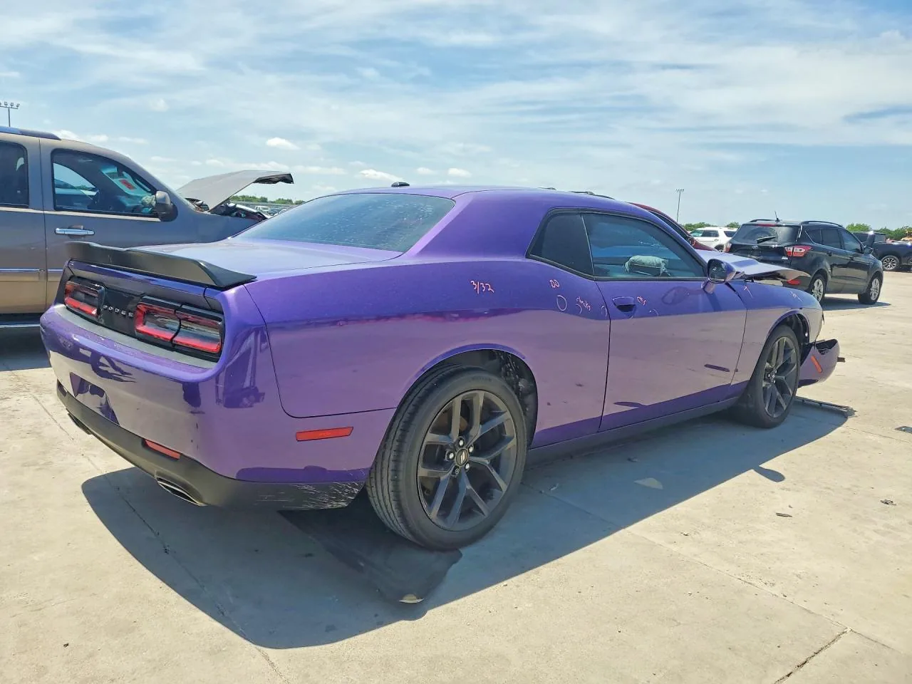 2019 Dodge CHALLENGER SXT Lot #52409126 thumbnail 9