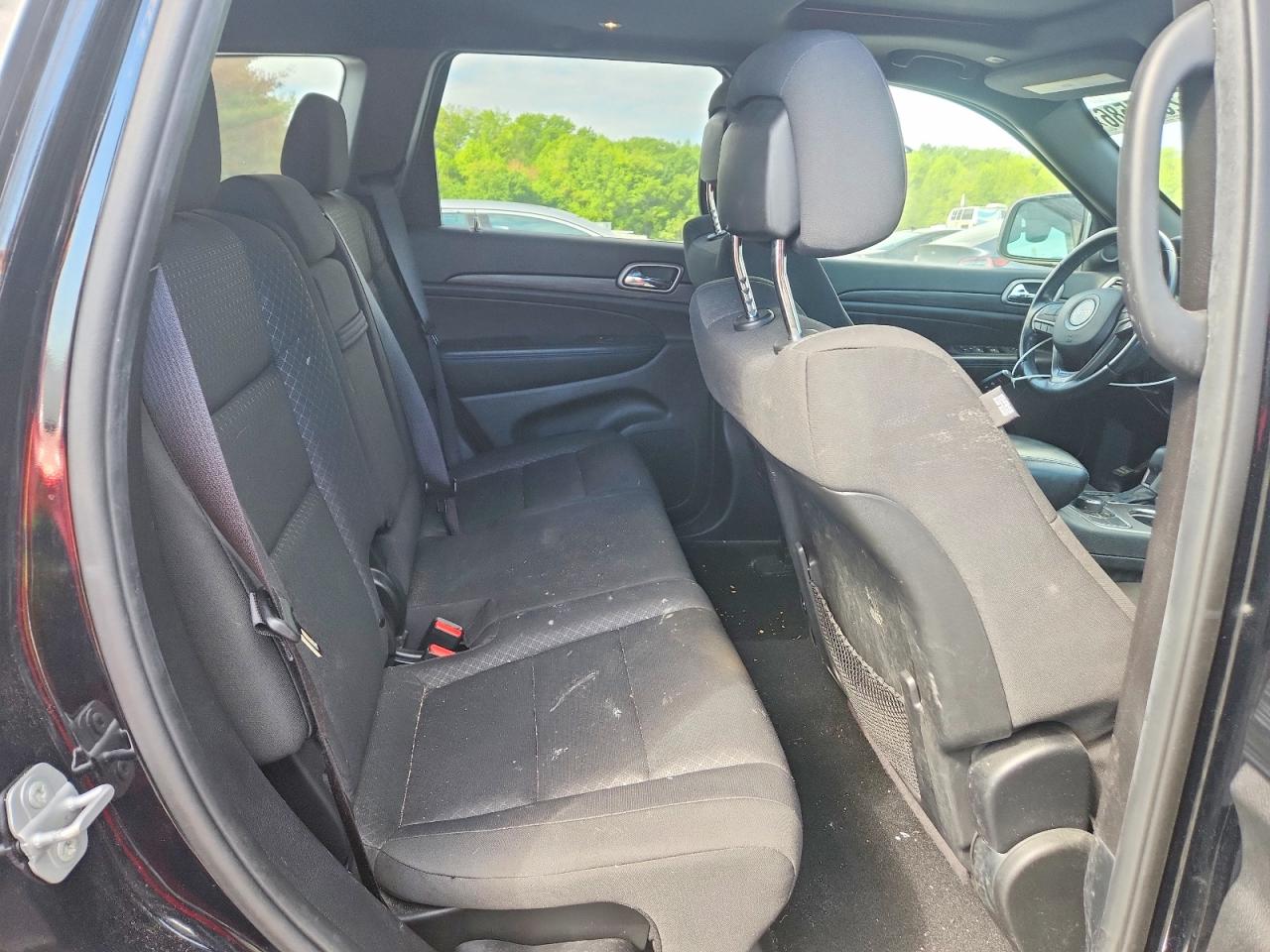 2019 Jeep GRAND CHEROKEE LAREDO Lot #52515586 — VINARCHIVE
