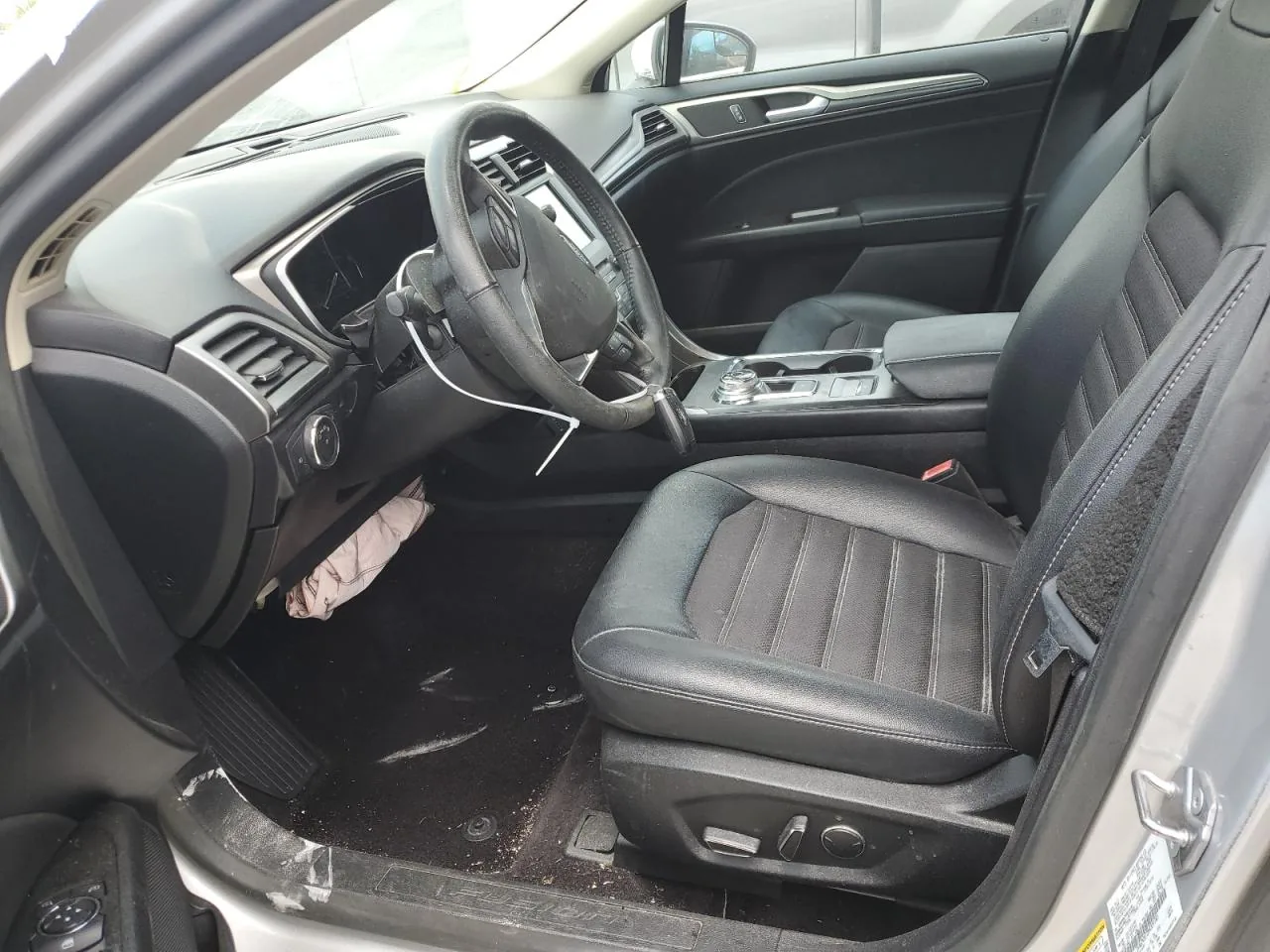 2017 Ford FUSION SE Lot #52534944 thumbnail 5