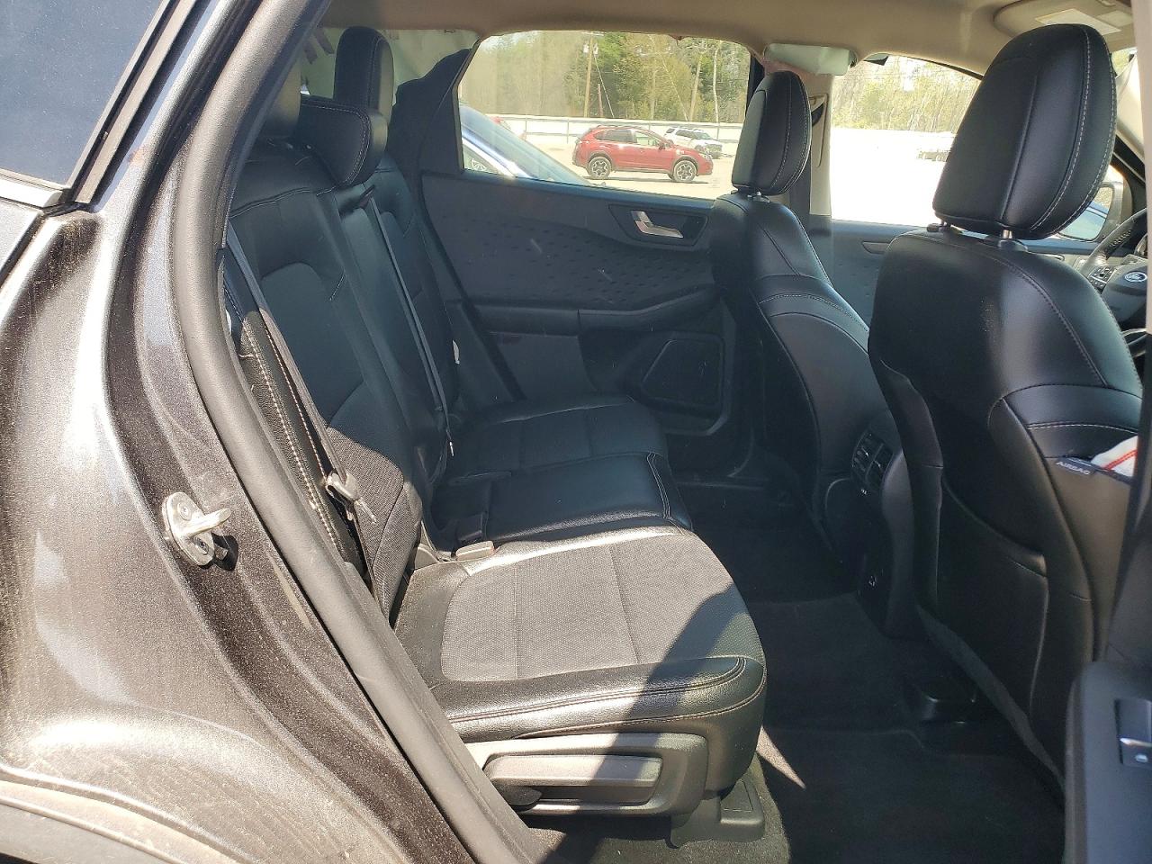 2020 Ford ESCAPE TITANIUM Lot #52593666 — VINARCHIVE