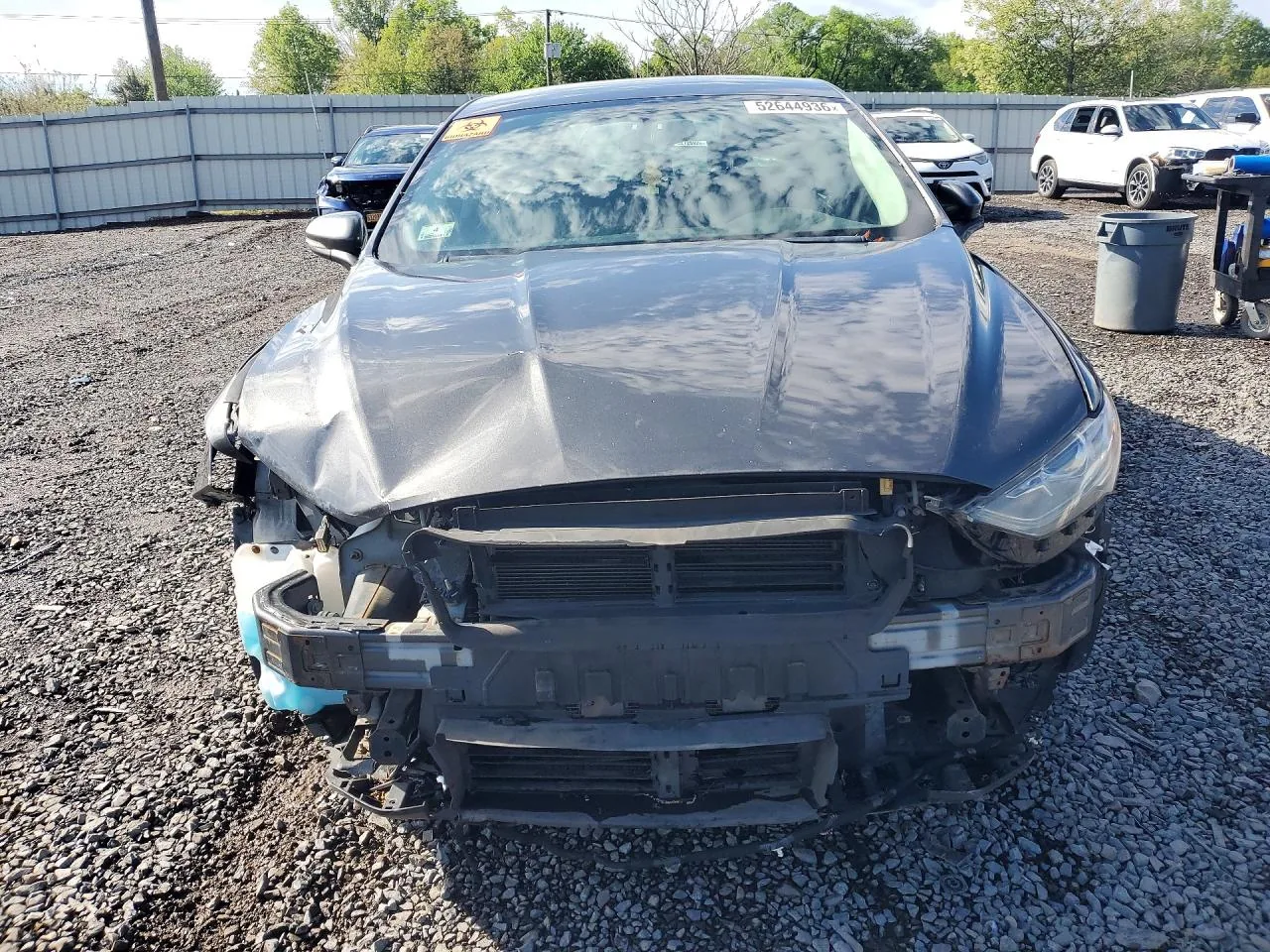 2017 Ford FUSION SE Lot #52644936 thumbnail 4