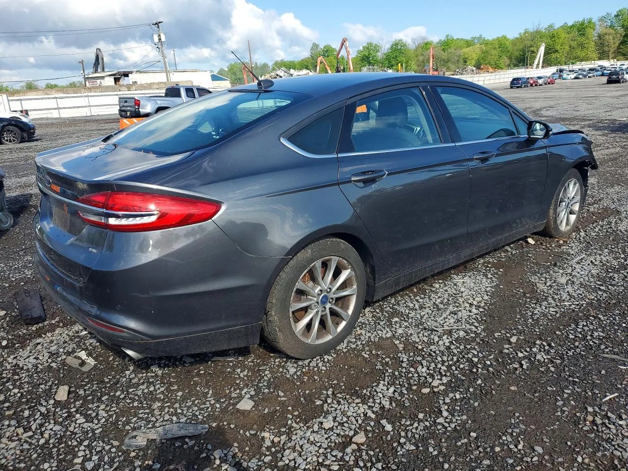 2017 Ford FUSION SE Lot #52644936 thumbnail 2