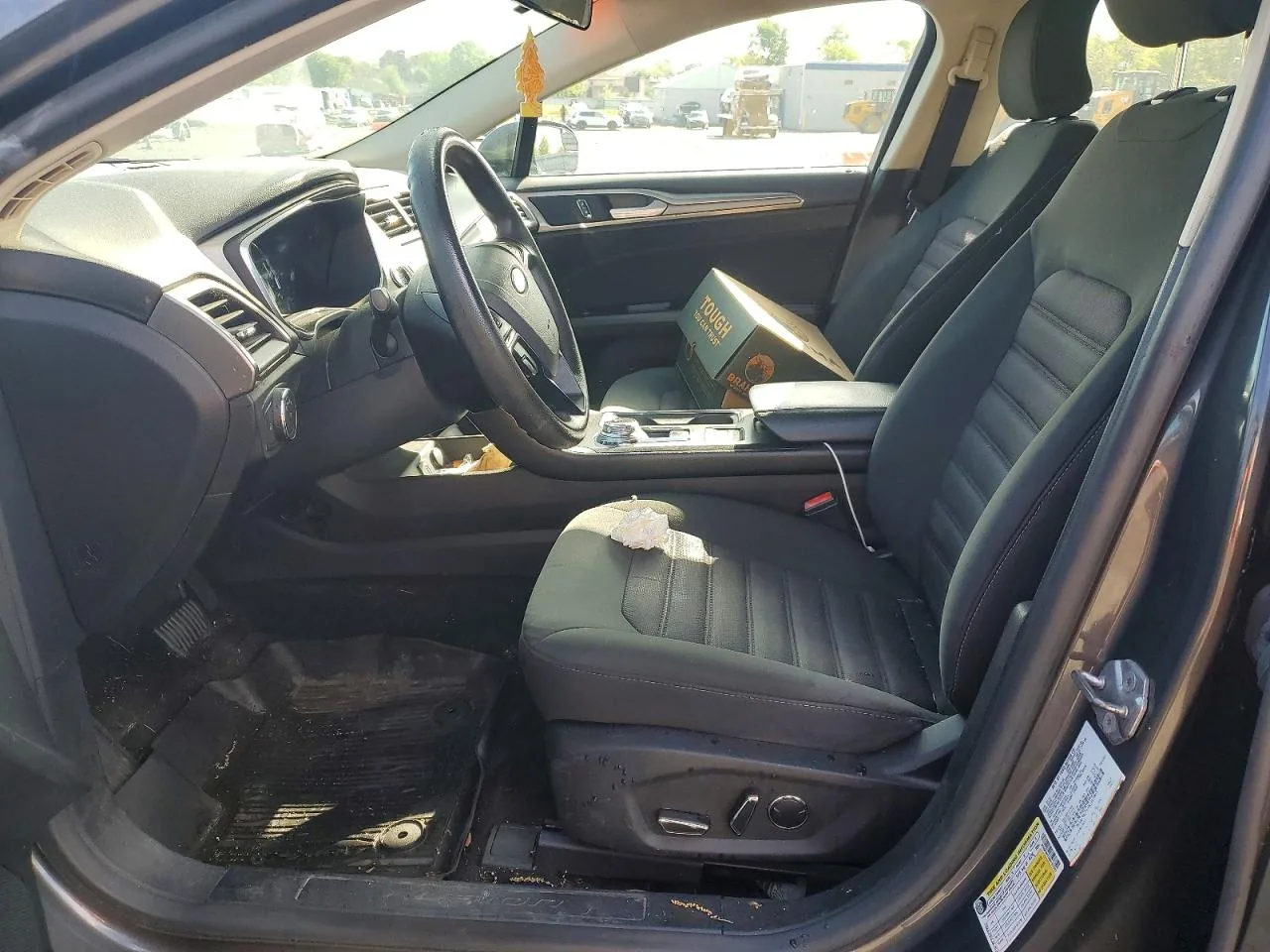 2017 Ford FUSION SE Lot #52644936 thumbnail 9