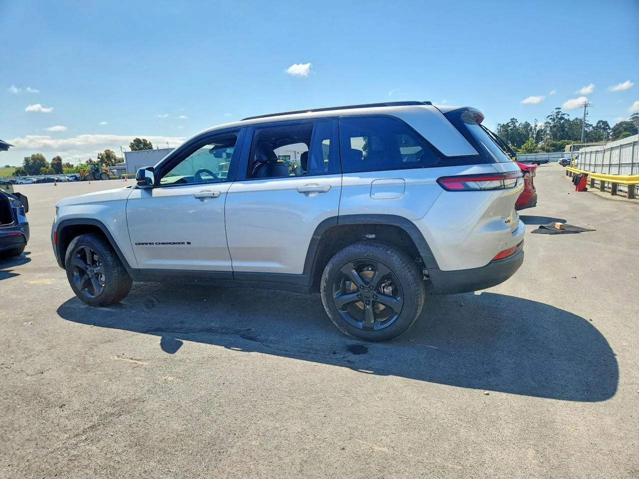 2025 Jeep GRAND CHEROKEE LIMITED Lot #52715556 thumbnail 11