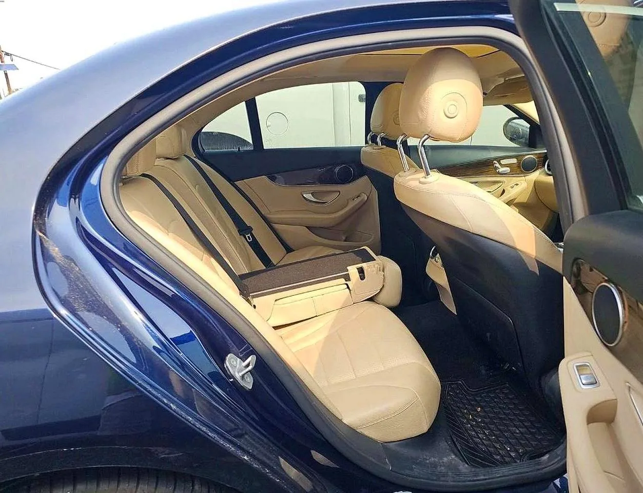 2017 Mercedes-benz C 300 4MATIC