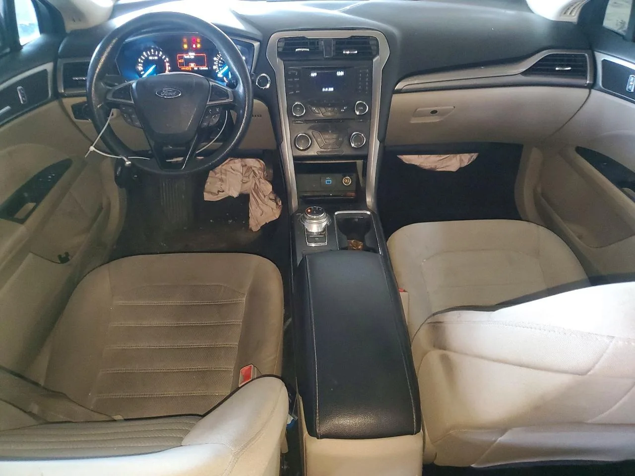 2017 Ford FUSION SE Lot #53318226 — VINARCHIVE