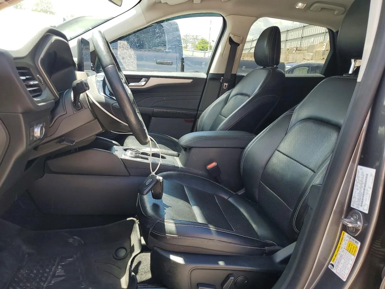 2021 Ford ESCAPE SEL
