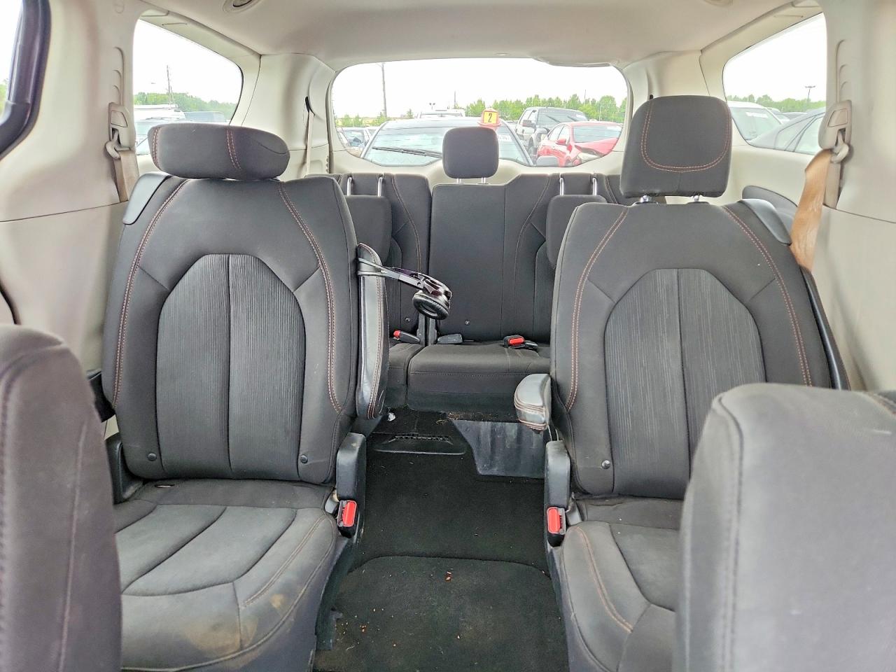 2018 Chrysler PACIFICA LX Lot #53800136 — VINARCHIVE