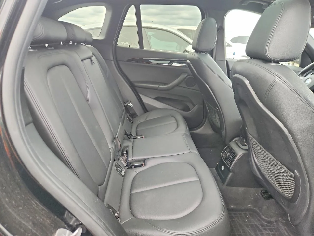 2017 Bmw X1 XDRIVE28I Lot #54075416 thumbnail 3