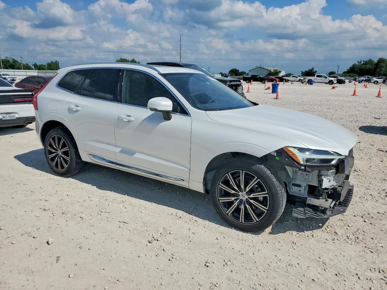 2020 Volvo XC60 T5 INSCRIPTION