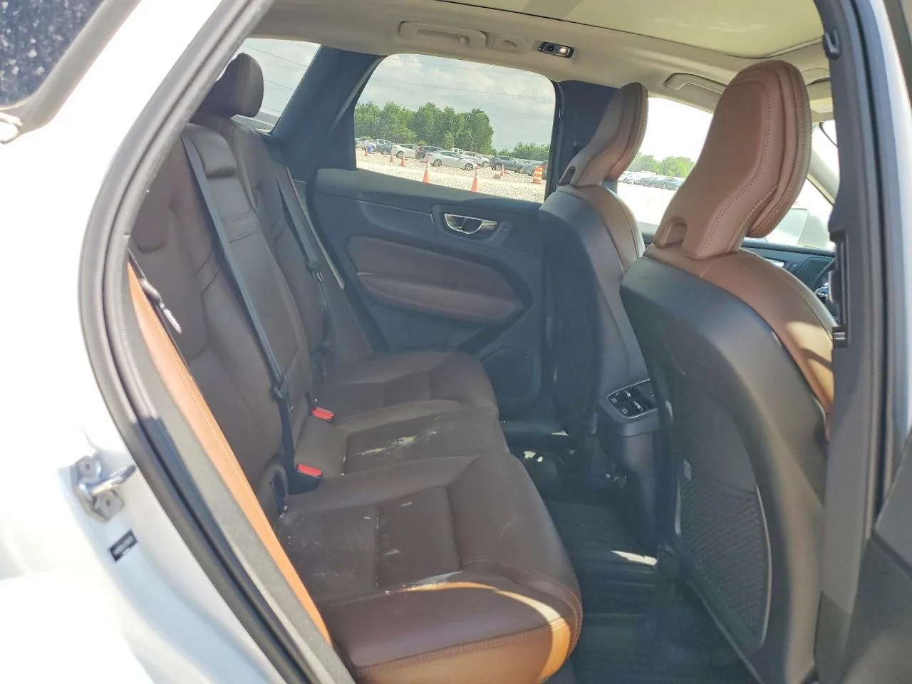 2020 Volvo XC60 T5 INSCRIPTION Lot #54334616 thumbnail 6