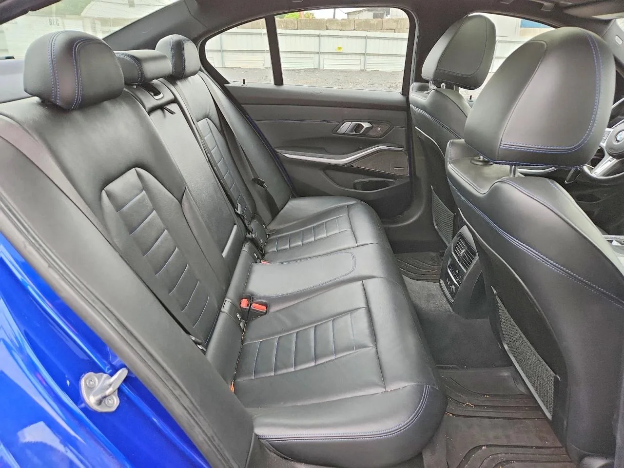 2019 Bmw 330XI Lot #54771956 thumbnail 4