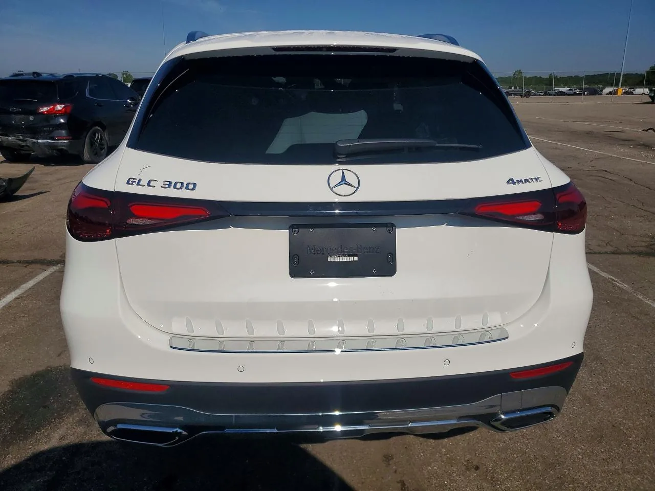 2026 Mercedes-benz GLC 300 4MATIC Lot #54995196 thumbnail 3