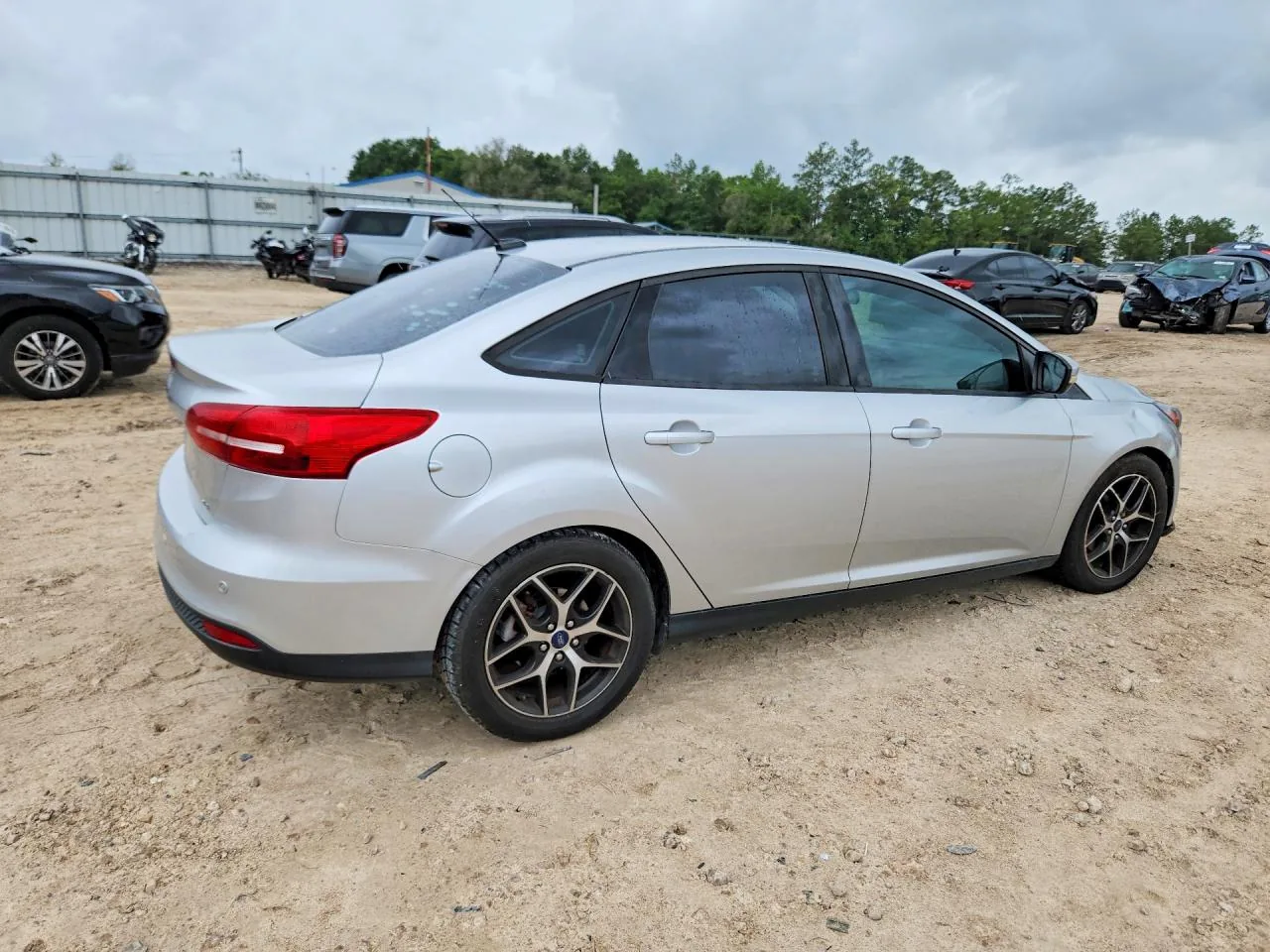 2017 Ford FOCUS SEL Lot #55180236 thumbnail 12