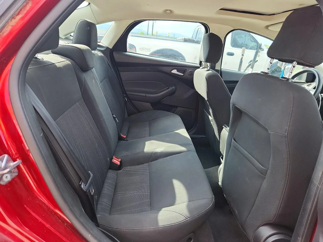 2017 Ford FOCUS SEL