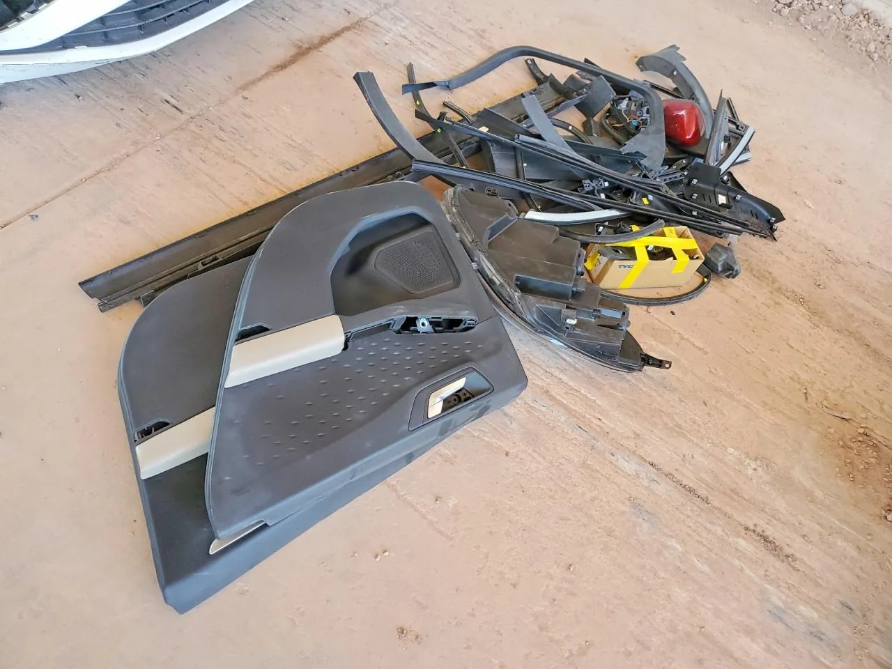 2020 Ford ESCAPE SEL Lot #55623296 thumbnail 13